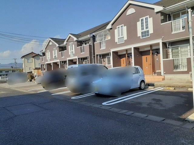 エステート・Ａ　Ⅱの駐車場