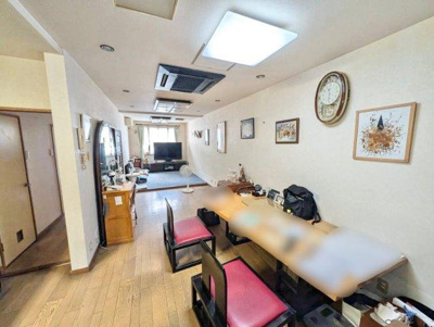 【居間・リビング】 | 山科区西野櫃川町　中古戸建