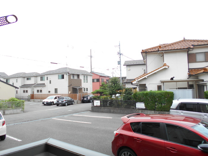 ベルミドールの駐車場