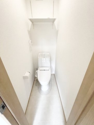 菊池郡大津町大字大津のアパートのトイレ|落ち着いたトイレです