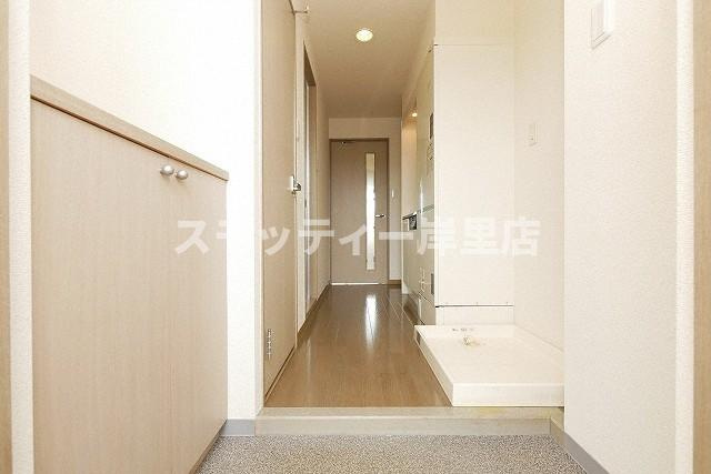 アルファ帝塚山の玄関