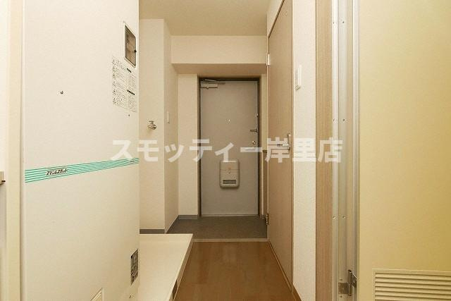 アルファ帝塚山の玄関