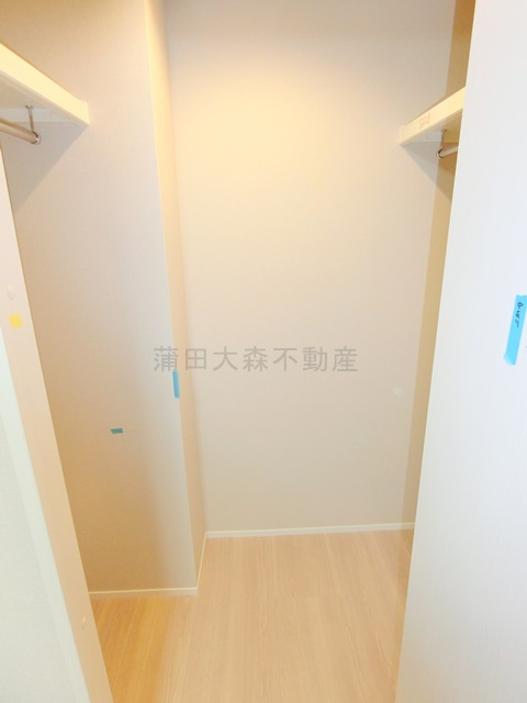 ルミークアン蒲田の収納|洋室4.1帖収納　ウォークインクローゼット
