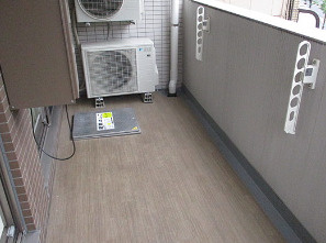 ルフレリバーサイド町屋のバルコニー