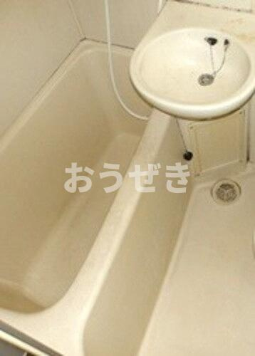 ライオンズマンション横浜長者町南の洗面所