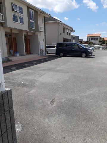 プリムラ　Ａの駐車場