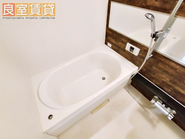 【浴室】 | エミネンス | ※同タイプの間取り写真を使用。現状優先。