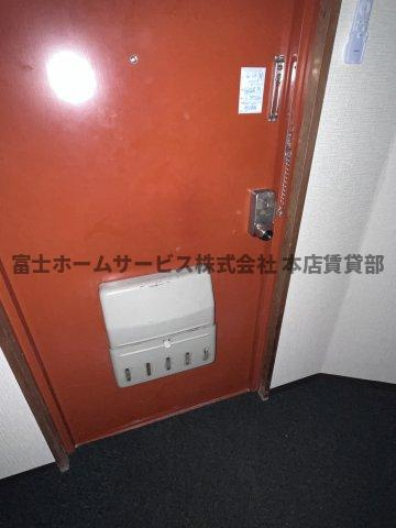 シーズコート住吉の玄関