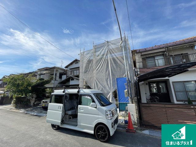 木津川市木津南後背　第1期　新築一戸建ての前面道路含む現地写真|現在建築中！落ち着いた街並みで新生活を始めることが出来そう！周辺の物件も併せてご紹介させて頂きます！
