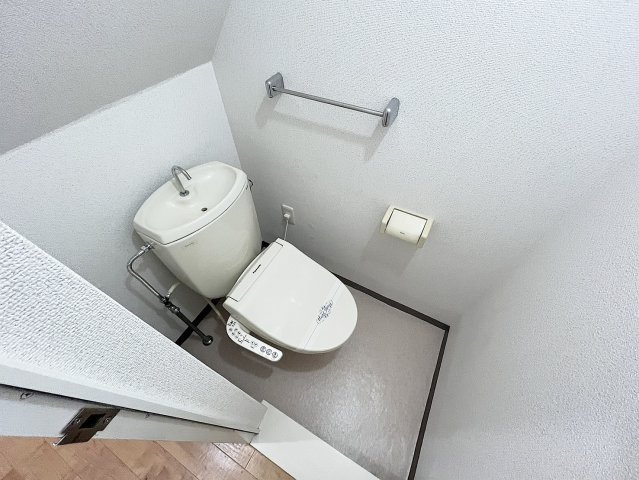 コーポホコトリ　B棟のトイレ