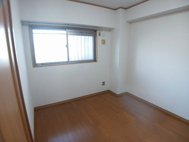クレアーレ加用の内装|内装です