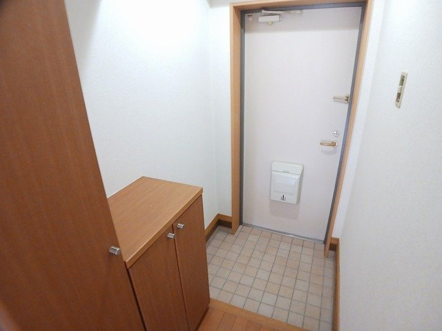 クレアーレ加用の玄関|玄関です