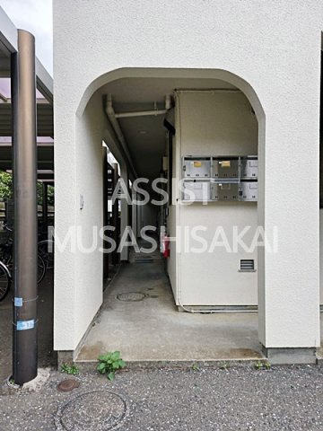 ハイネス福寿のエントランス