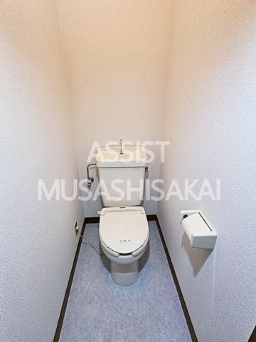 ハイネス福寿のトイレ|写真：設備同仕様の別物件です