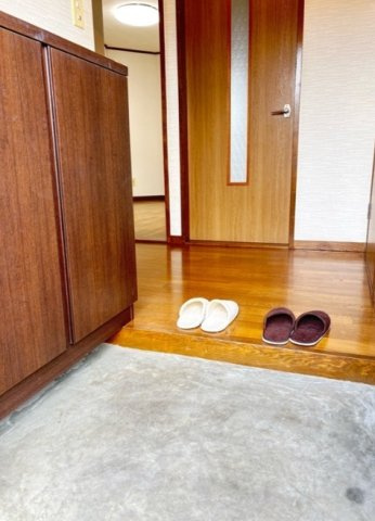 メゾネット和の玄関