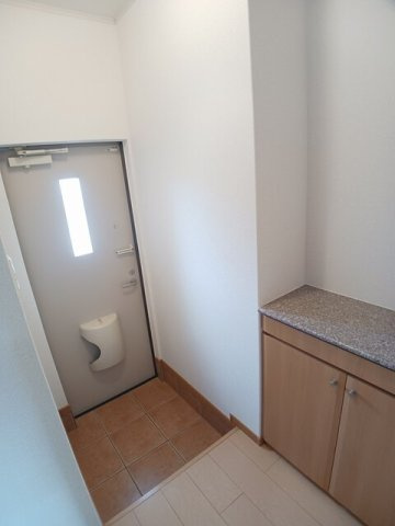 サニーヒル藤原台の玄関