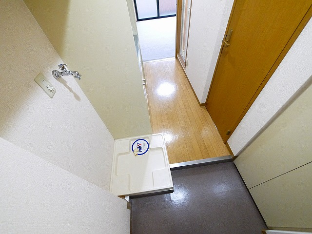 オーキッドあやめ池の玄関|きれいな玄関です
