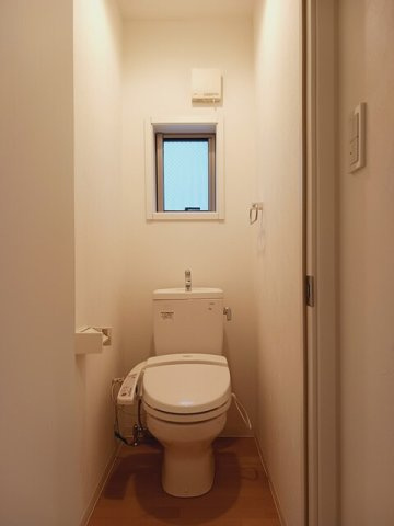 ＡｒｔＢｒｕｔ中落合のトイレ|トイレもきれいです