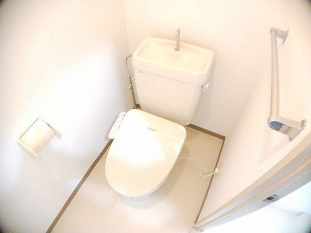 アーバン岩崎台のトイレ