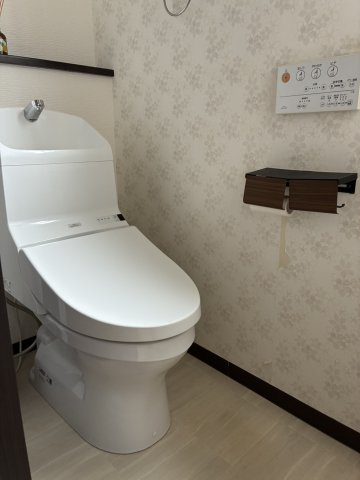 皆生5丁目中古住宅のトイレ