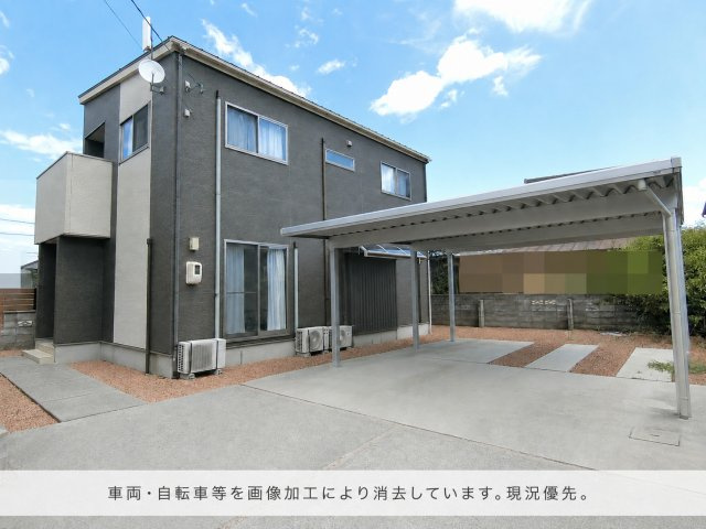 皆生5丁目中古住宅の駐車場