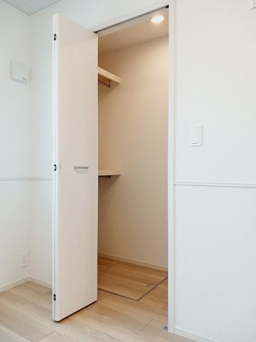 ベル　ヴィラージュ　Ａの収納