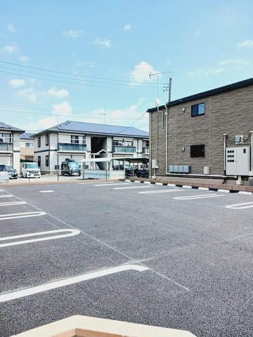 ベル　ヴィラージュ　Ａの駐車場