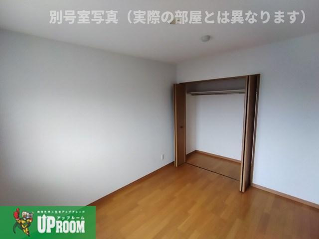 レジデンスマーサの洋室
