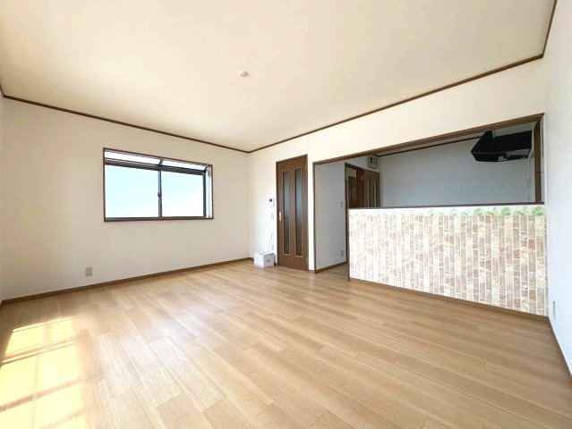 大井５丁目戸建の居間・リビング
