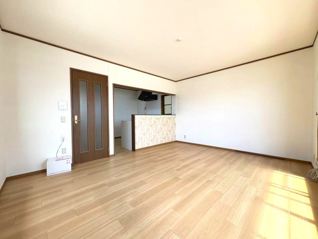 大井５丁目戸建の居間・リビング