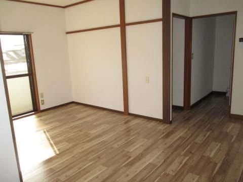 コーポマスダの内装