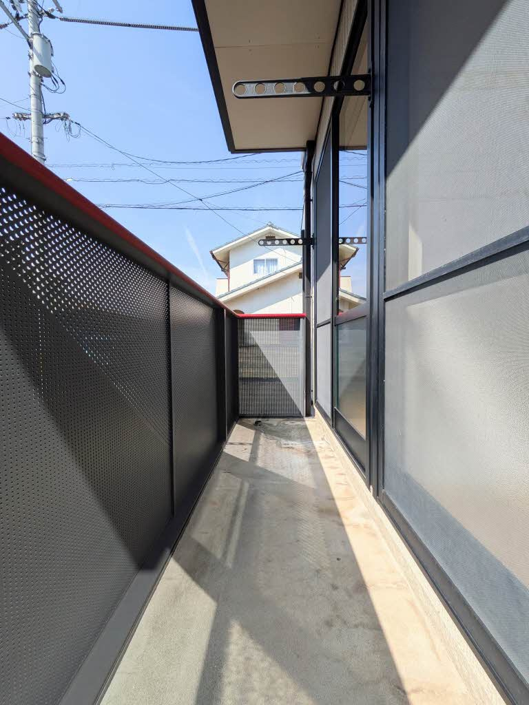 ヴィレッジ高島　A棟のバルコニー