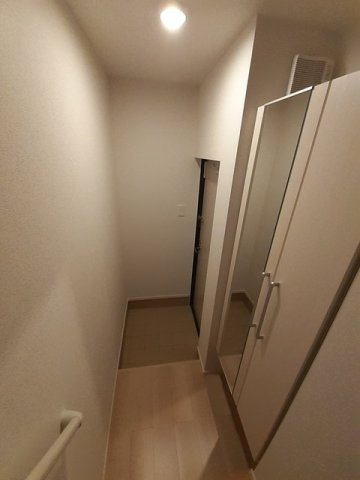 グリーンピア　Ａの玄関