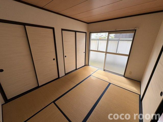 アメーヌ青葉の和室