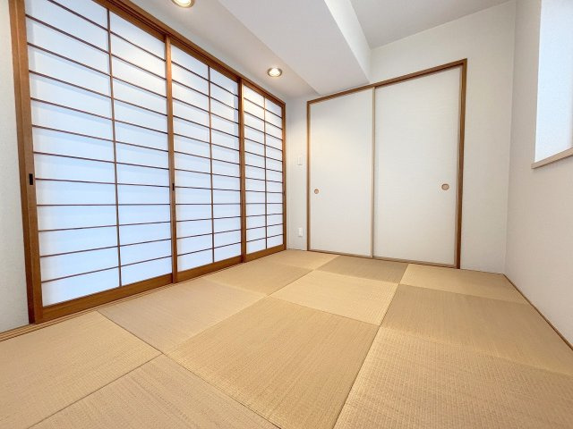 プレサンス新大阪ステーションフロントの和室