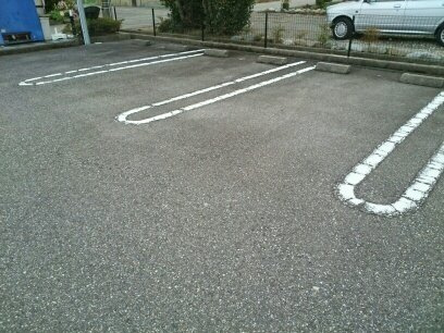 ラシーヌⅠの駐車場