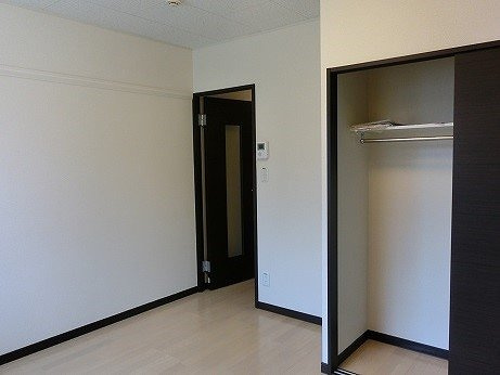レオネクスト上南三の内装
