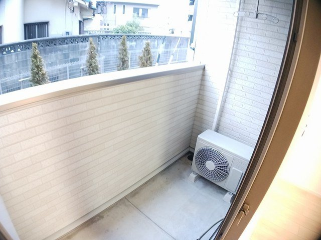 エスト（ｅｓｔ）のバルコニー