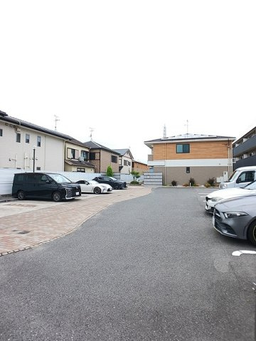 バニラ　ベルの駐車場