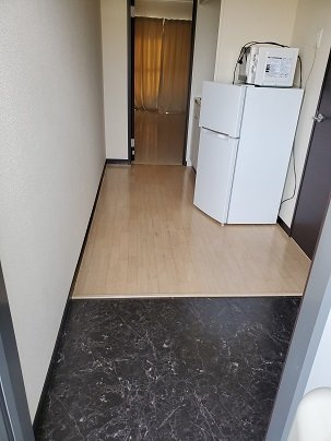 レオネクスト高針荒田Ⅱの玄関