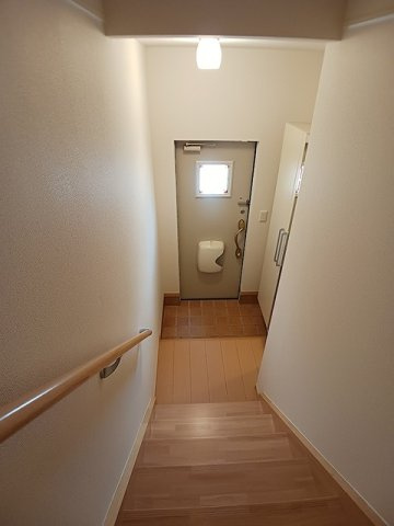 グラン　フルール　ジャルダンＡの玄関