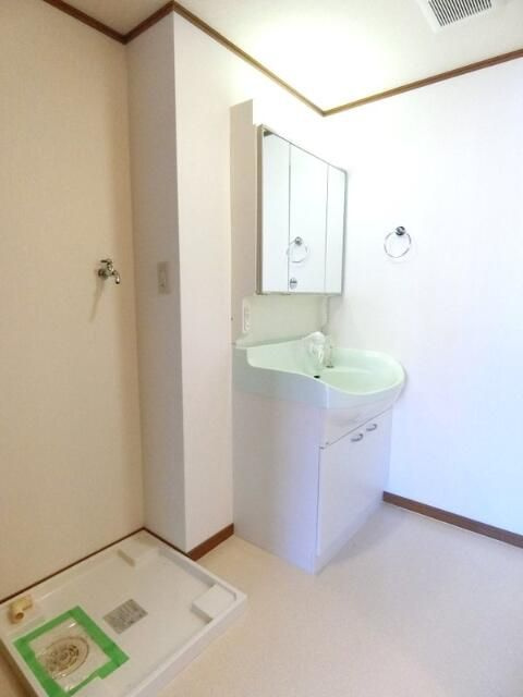 レアールマンションＢｅａｎｓの洗面所
