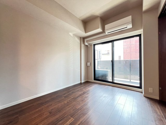S-RESIDENCE阿波座chiaroの居間・リビング