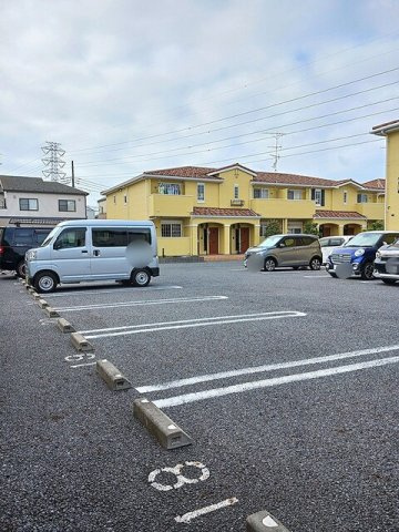 アンジェリカーレⅢの駐車場