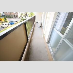 江南団地212棟204号室のバルコニー