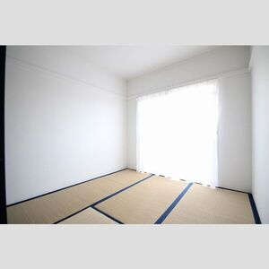 江南団地212棟204号室の和室