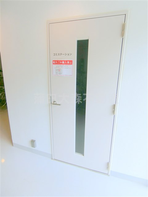 BlancCiel南蒲田のその他共用部分|曜日時間関係なくゴミ捨て可能な敷地内ゴミ捨て場