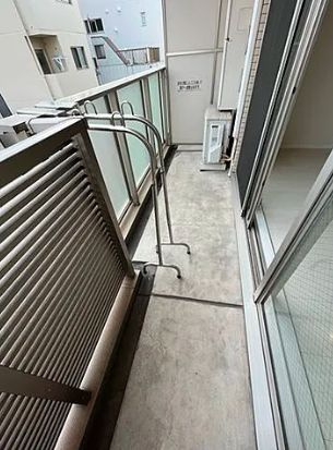 シティレジデンス東陽町のバルコニー|バルコニーからの眺めを楽しみながら食事をしませんか
