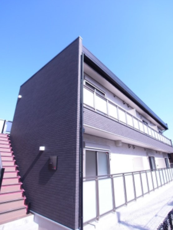 府中市住吉町１丁目のアパートの外観