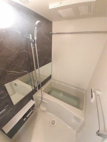 グレイン　町屋の浴室